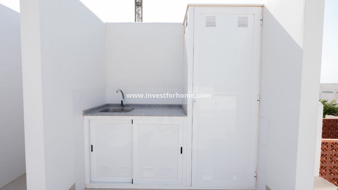 3 soveværelse Villa til salg i Pilar de la Horadada med swimmingpool - € 469.000 (Ref: 9412823)