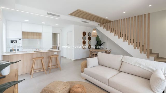 3 soveværelse Villa til salg i Pilar de la Horadada ciudad, Pilar de la Horadada med swimmingpool - € 469.000 (Ref: 9412823)