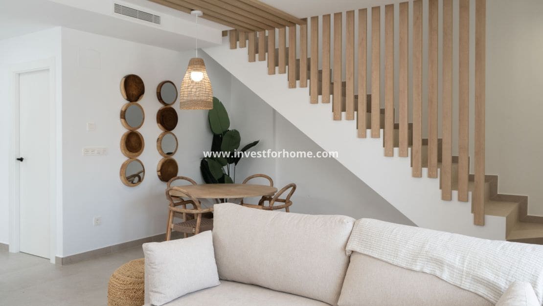 3 soveværelse Villa til salg i Pilar de la Horadada med swimmingpool - € 469.000 (Ref: 9412823)