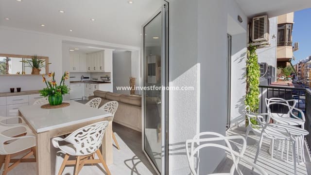 2 soveværelse Lejlighed til salg i Centro - Muelle Pesquero, Torrevieja - € 265.000 (Ref: 9426407)