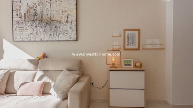 1 chambre Appartement à vendre à Centro, Torrevieja avec piscine garage - 175 000 € (Ref: 9547072)