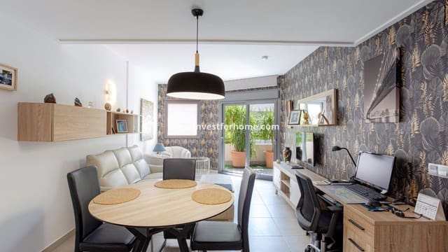 2 bedroom Apartment for sale in La Veleta, Torrevieja with pool - € 250,000 (Ref: 9547074)