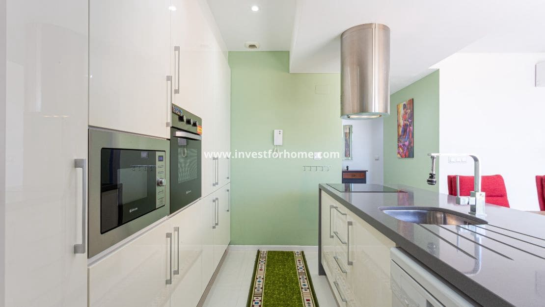 2 sypialnia Apartament na sprzedaż w Villamartin z basenem garażem - 268 000 € (Ref: 9547078)