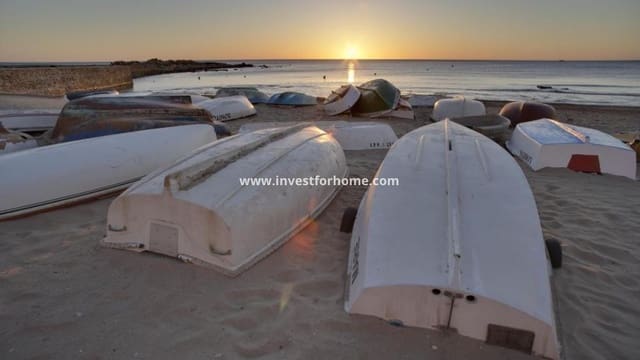 2 soveværelse Bungalow til salg i Aguas Nuevas, Torrevieja med swimmingpool - € 263.900 (Ref: 9563694)