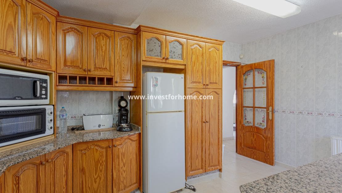 3 sypialnia Willa na sprzedaż w Los Balcones z basenem - 405 000 € (Ref: 9606605)