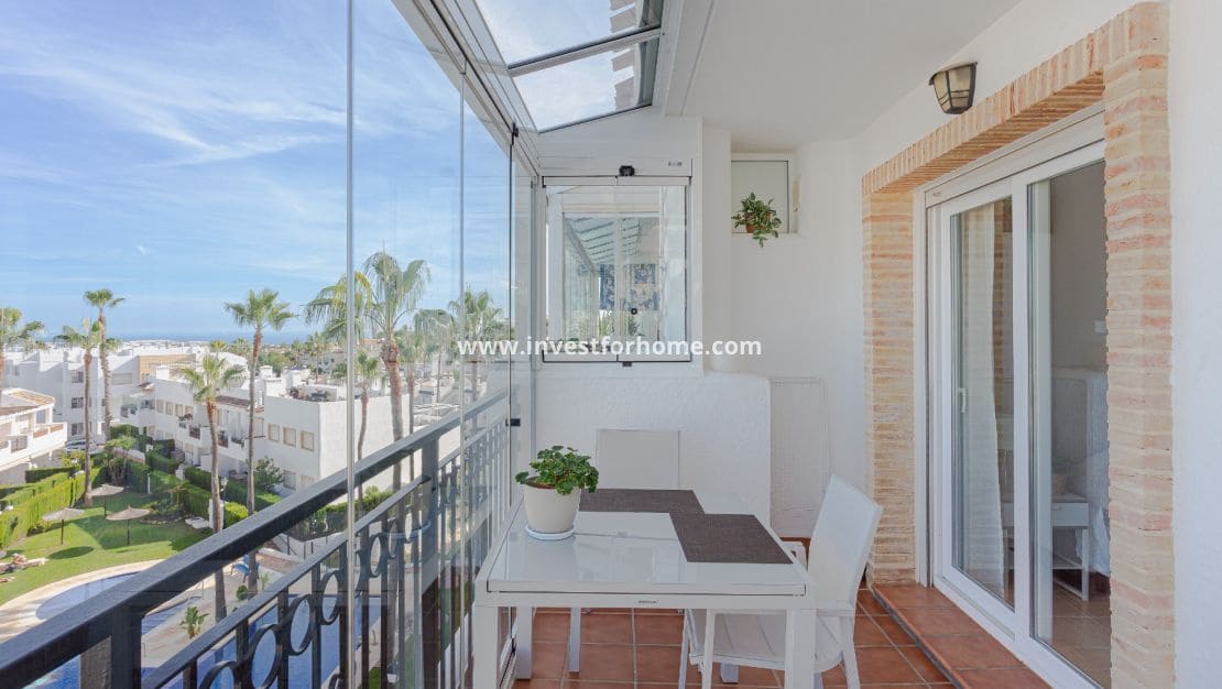 2 slaapkamer Appartement te koop in Villamartin met zwembad - € 275.000 (Ref: 9606606)