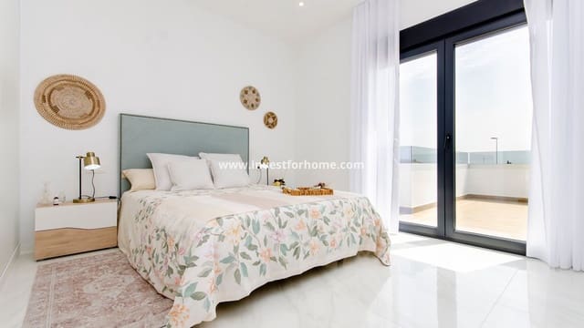 3 soveværelse Villa til salg i Orihuela Costa, Orihuela med swimmingpool - € 415.000 (Ref: 9634993)