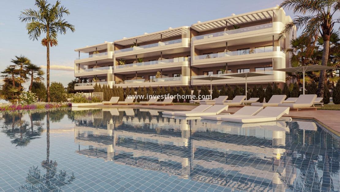 2 slaapkamer Appartement te koop in Torrevieja met zwembad - € 280.000 (Ref: 9634994)