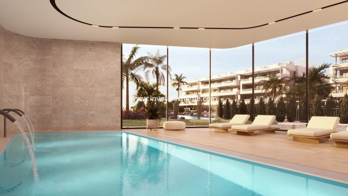 2 slaapkamer Appartement te koop in Torrevieja met zwembad - € 280.000 (Ref: 9634994)