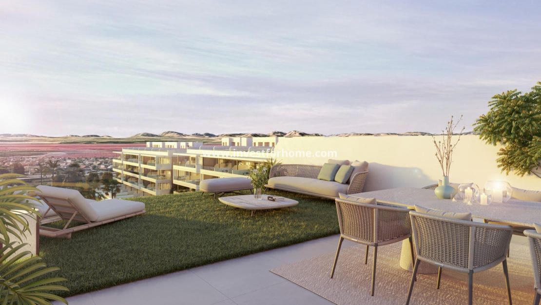 2 slaapkamer Appartement te koop in Torrevieja met zwembad - € 280.000 (Ref: 9634994)