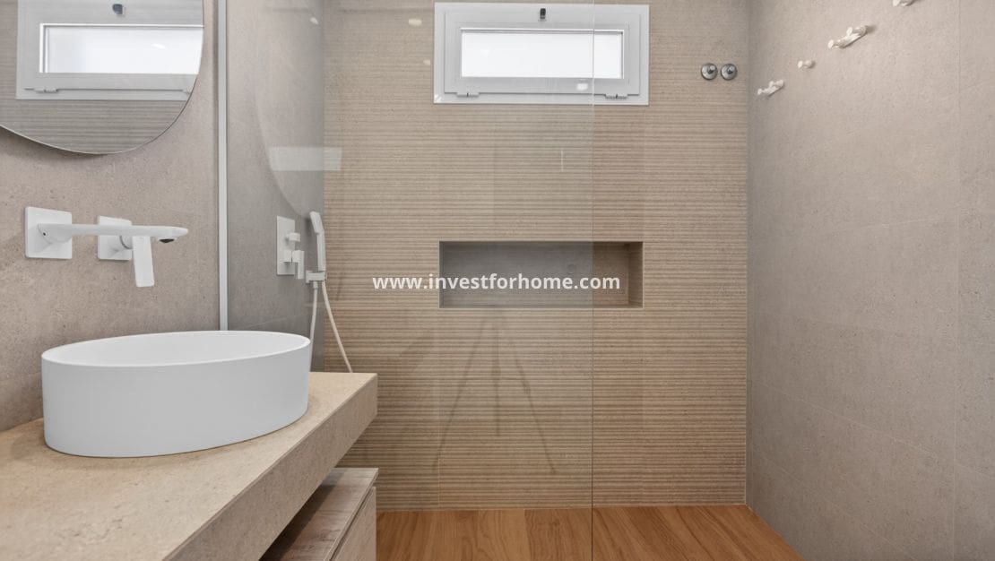 Apartamento de 2 habitaciones en El Raso en venta con piscina - 325.000 € (Ref: 9810390)