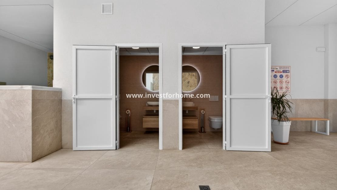 Apartamento de 2 habitaciones en El Raso en venta con piscina - 325.000 € (Ref: 9810390)
