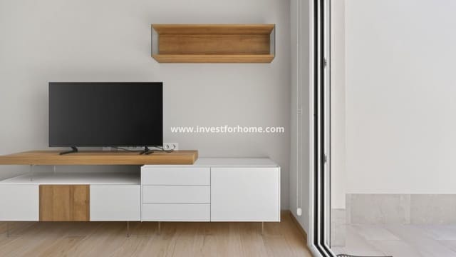 Apartamento de 2 habitaciones en El Raso, Guardamar del Segura en venta con piscina - 325.000 € (Ref: 9810390)