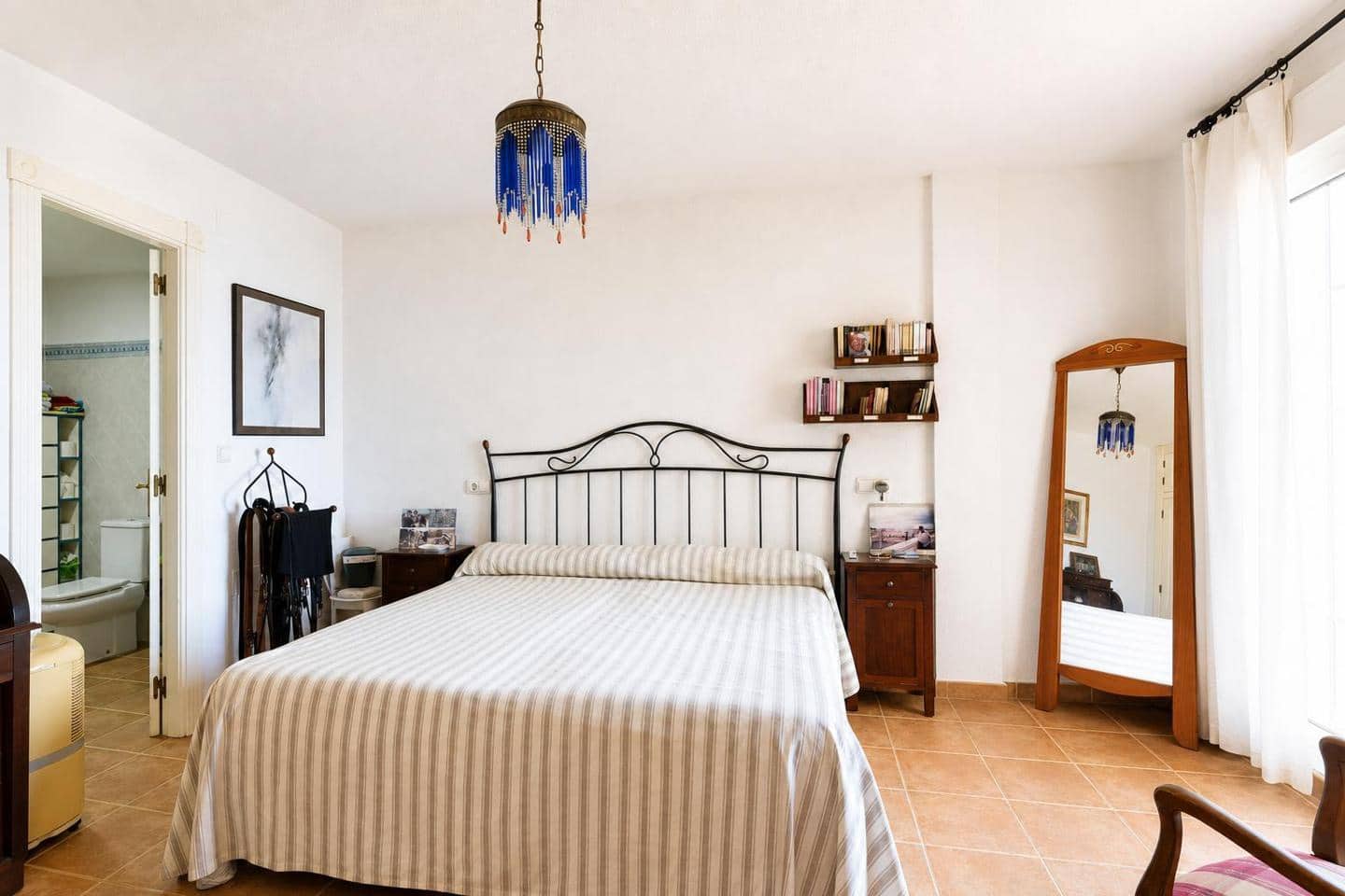 Chalet de 4 habitaciones en Gran Alacant en venta con piscina garaje - 990.000 € (Ref: 10004309)