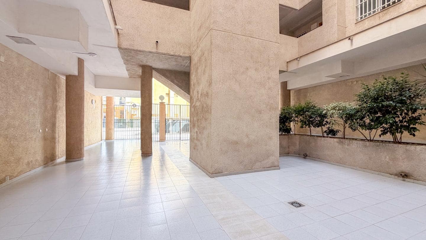 2 Zimmer Wohnung zu verkaufen in Santa Pola - 179.000 € (Ref: 10016670)