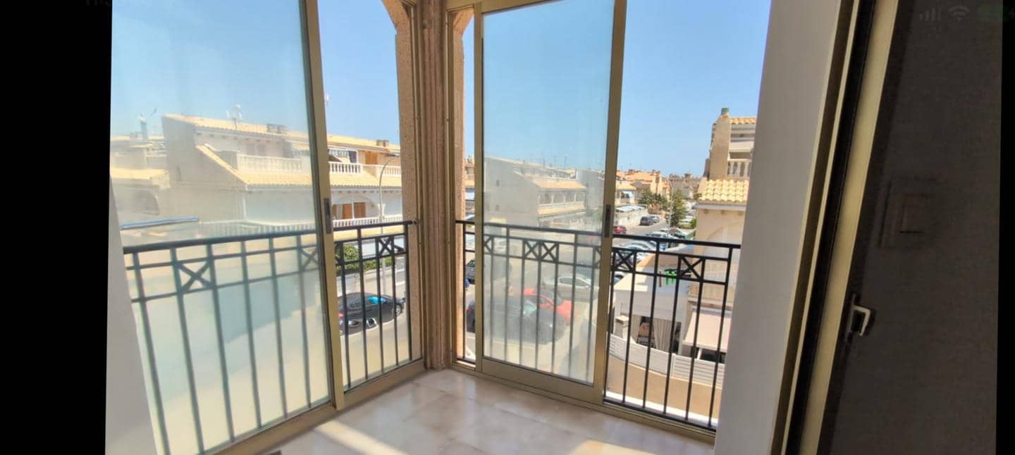 2 slaapkamer Flat te koop in Santa Pola met zwembad garage - € 174.000 (Ref: 10019707)
