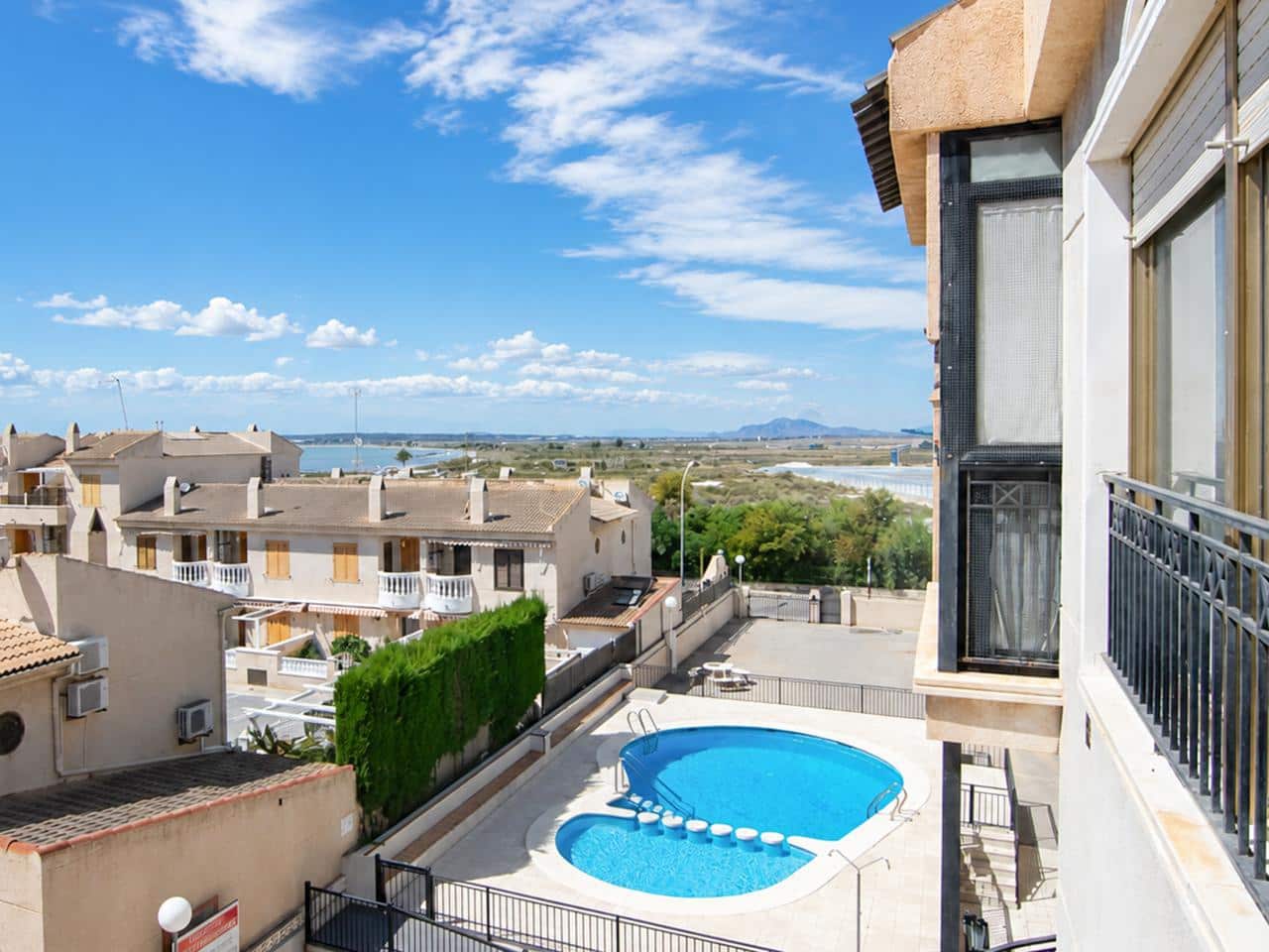2 slaapkamer Flat te koop in Santa Pola met zwembad garage - € 174.000 (Ref: 10019707)