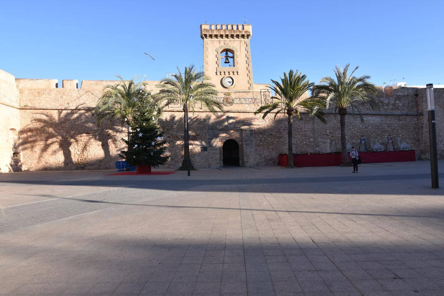 2 slaapkamer Flat te koop in Santa Pola met zwembad garage - € 174.000 (Ref: 10019707)
