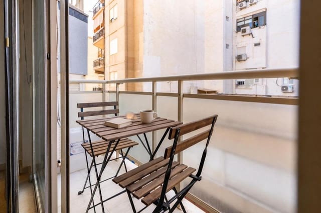 2 slaapkamer Flat te koop in Playa Levante, Santa Pola - € 249.000 (Ref: 10023363)