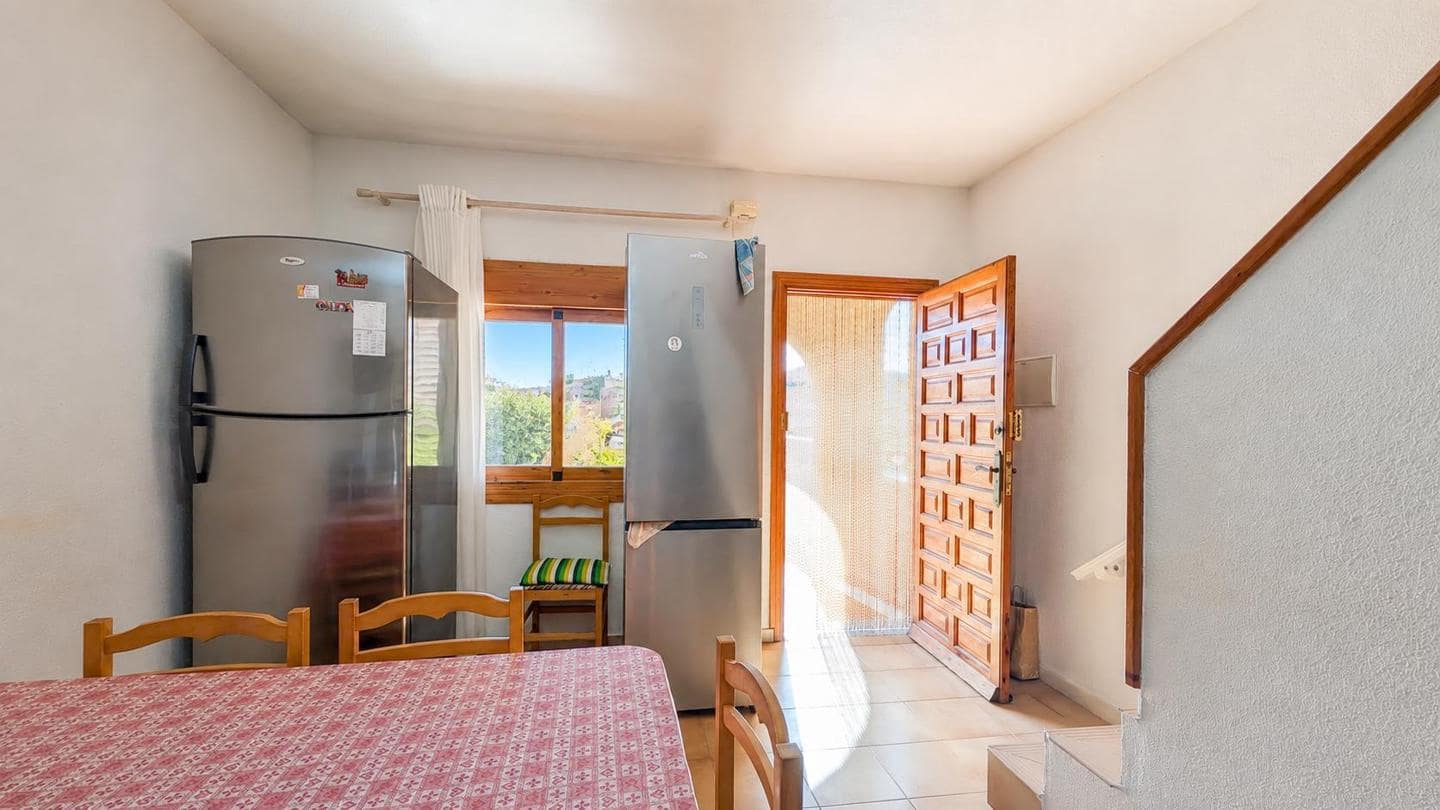 2 chambre Villa/Maison à vendre à Arenales del Sol avec piscine - 230 000 € (Ref: 10024821)
