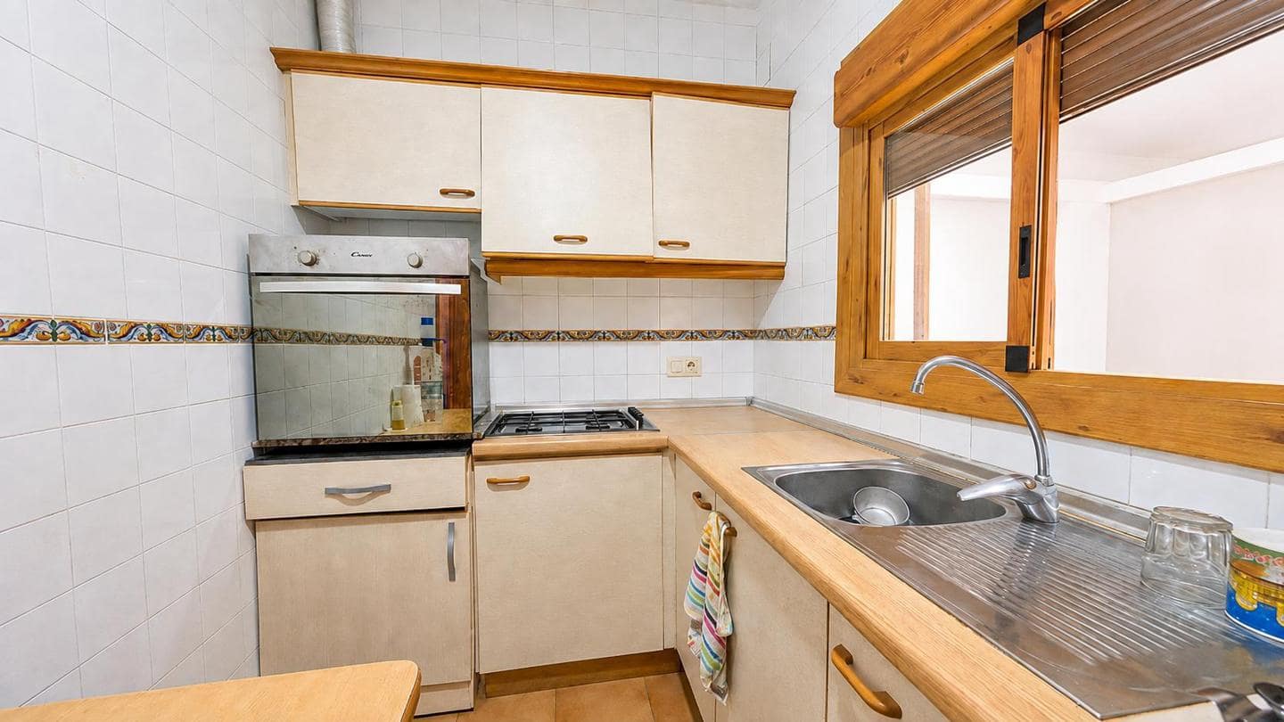2 chambre Villa/Maison à vendre à Arenales del Sol avec piscine - 230 000 € (Ref: 10024821)