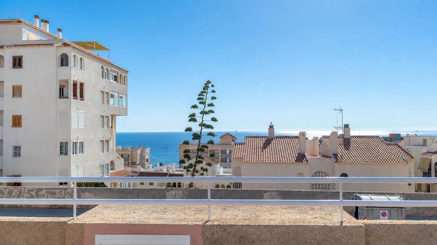 2 chambre Villa/Maison à vendre à Arenales del Sol avec piscine - 230 000 € (Ref: 10024821)