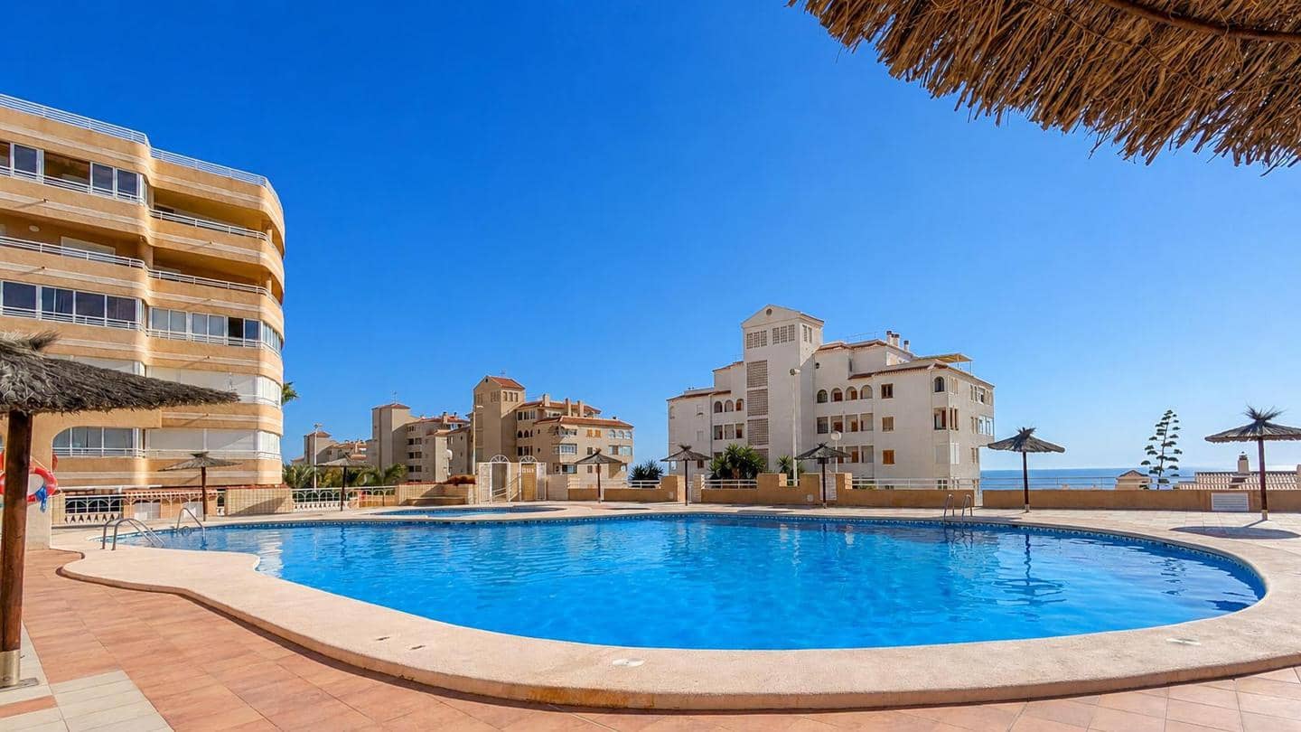 2 chambre Villa/Maison à vendre à Arenales del Sol avec piscine - 230 000 € (Ref: 10024821)