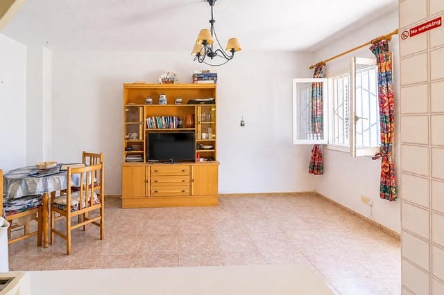 2 sovrum Villa till salu i Calas Santa Pola Este, Santa Pola med garage - 139 900 € (Ref: 10031168)