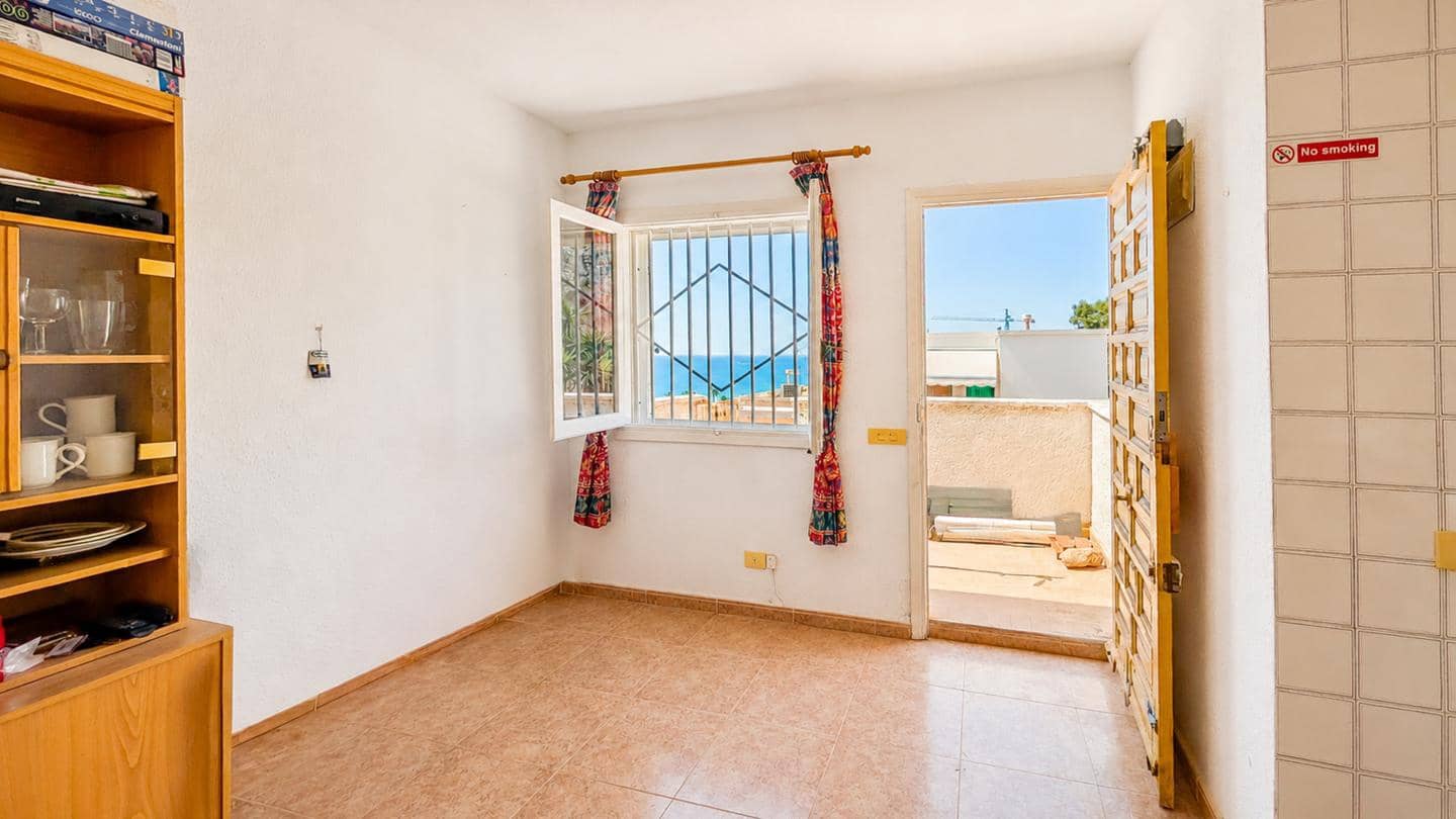 2 sovrum Villa till salu i Santa Pola med garage - 139 900 € (Ref: 10031168)