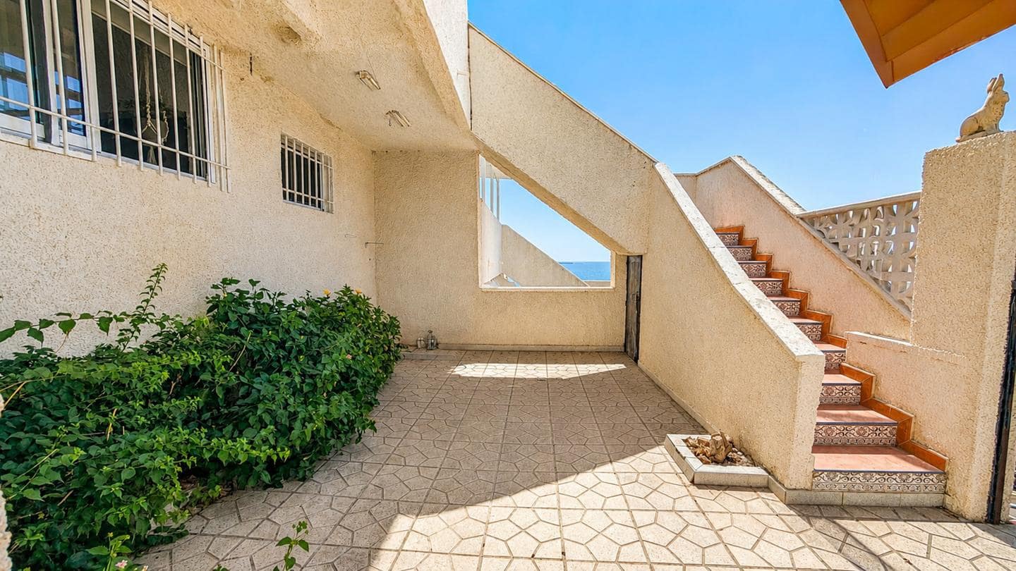 2 sovrum Villa till salu i Santa Pola med garage - 139 900 € (Ref: 10031168)