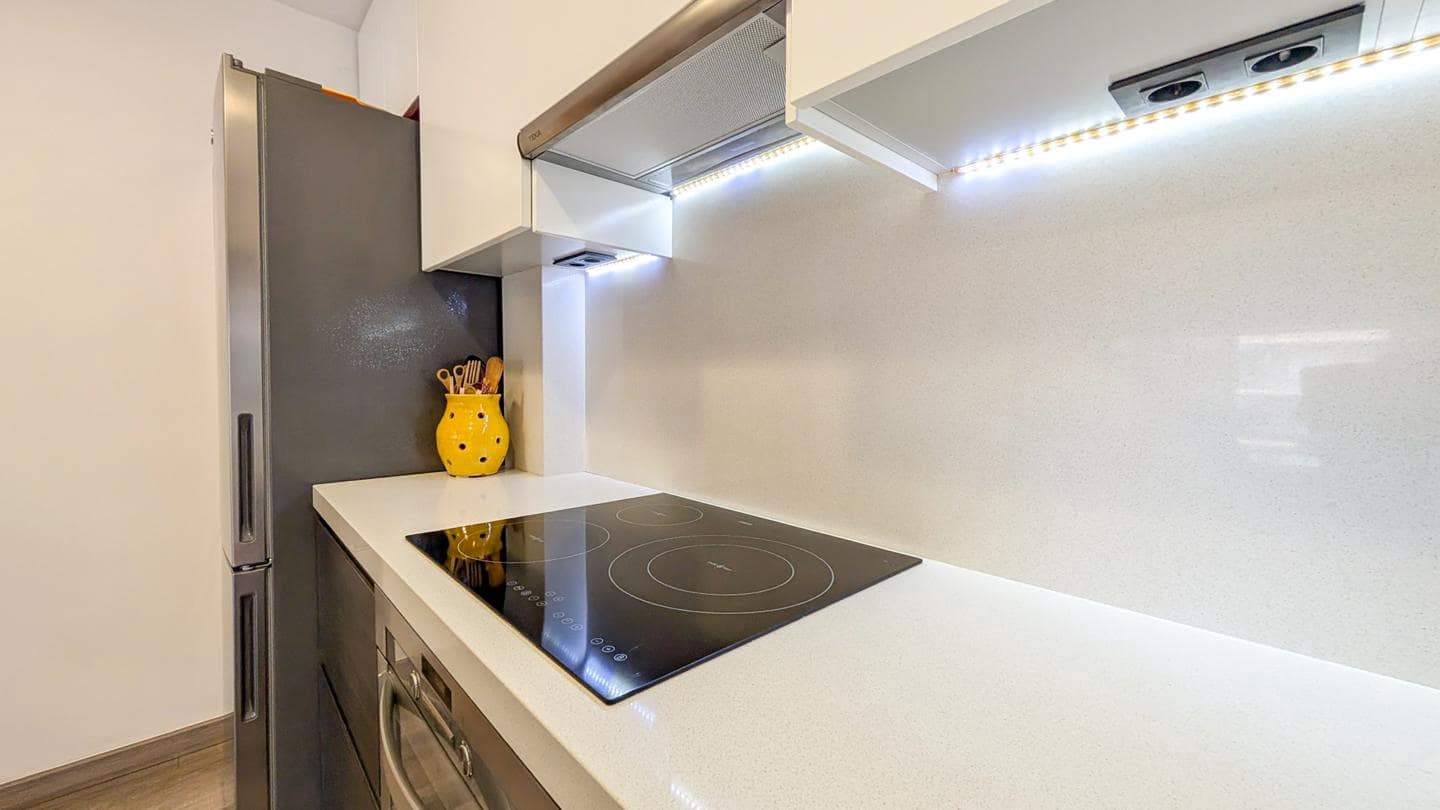 Piso de 3 habitaciones en Santa Pola en venta con garaje - 232.500 € (Ref: 10043500)