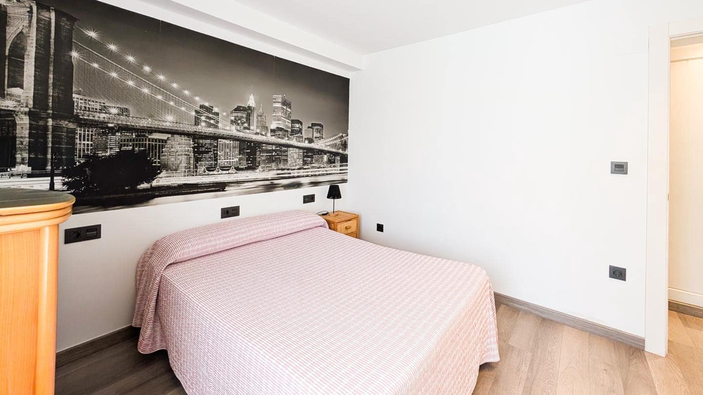 Piso de 3 habitaciones en Santa Pola en venta con garaje - 232.500 € (Ref: 10043500)