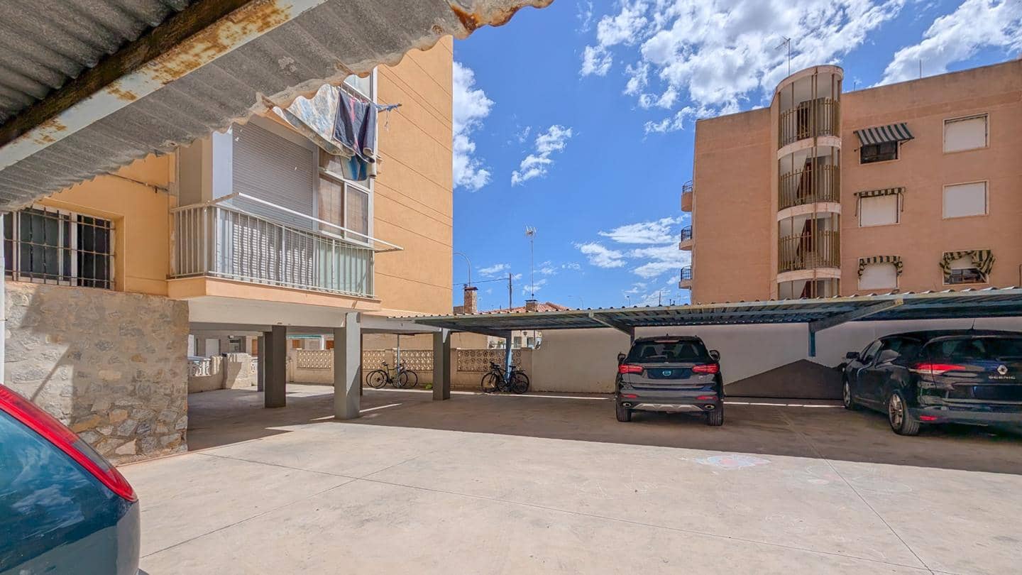Piso de 3 habitaciones en Santa Pola en venta con garaje - 232.500 € (Ref: 10043500)