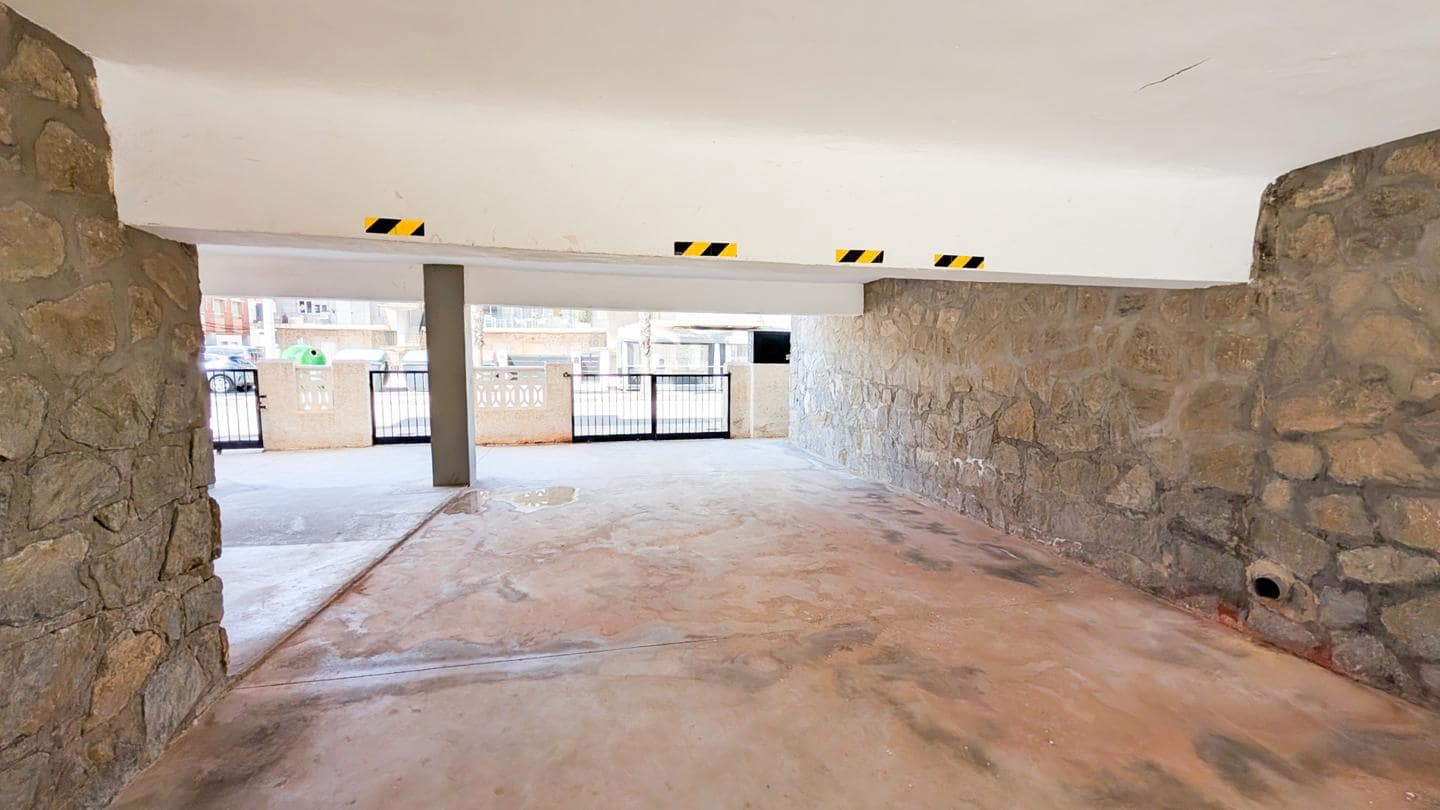 Piso de 3 habitaciones en Santa Pola en venta con garaje - 232.500 € (Ref: 10043500)