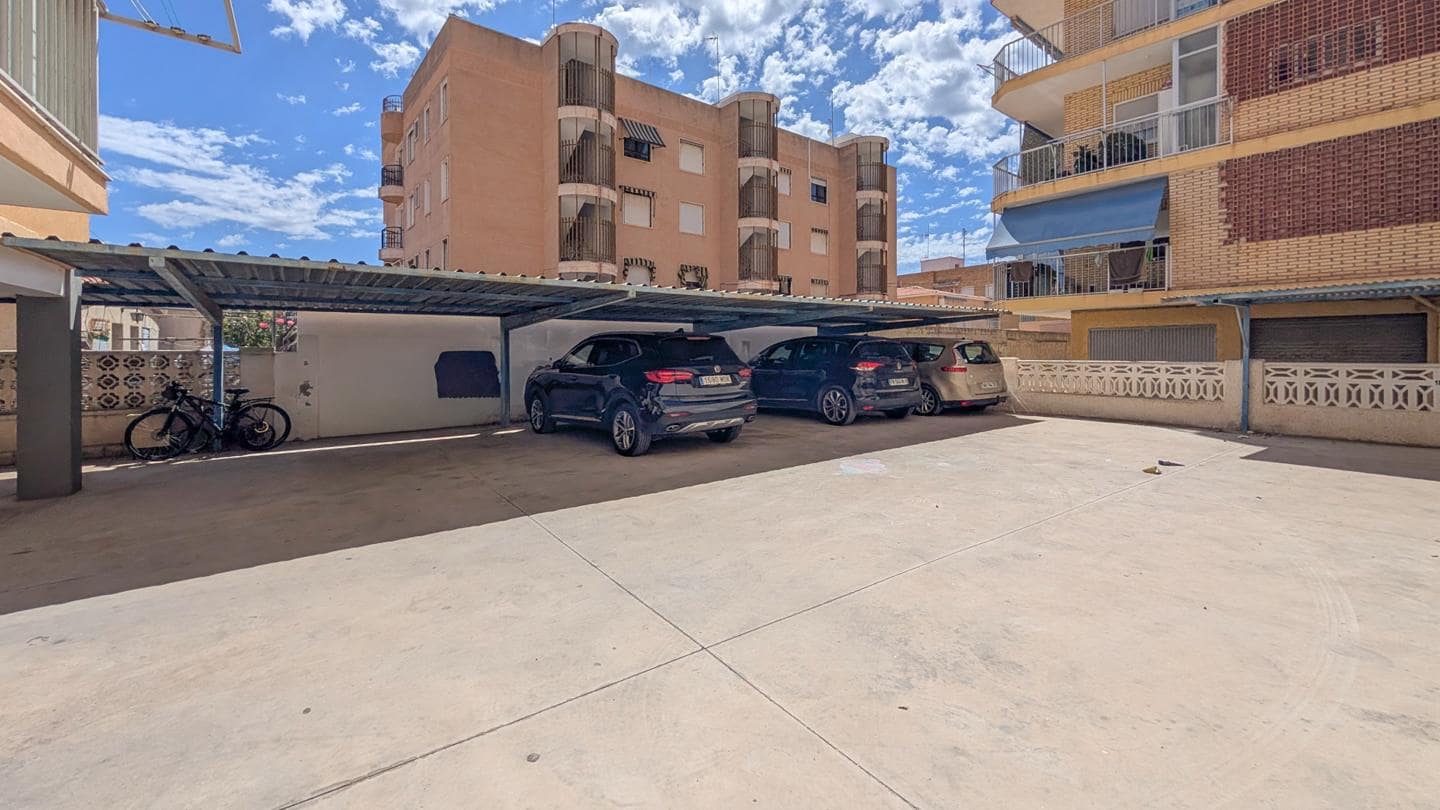 Piso de 3 habitaciones en Santa Pola en venta con garaje - 232.500 € (Ref: 10043500)