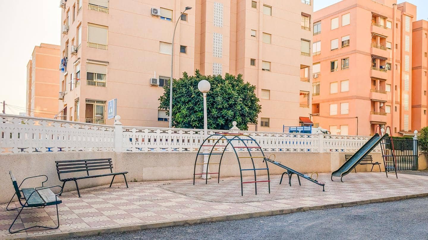 3 Zimmer Wohnung zu verkaufen in Santa Pola mit Pool Garage - 255.000 € (Ref: 10078789)