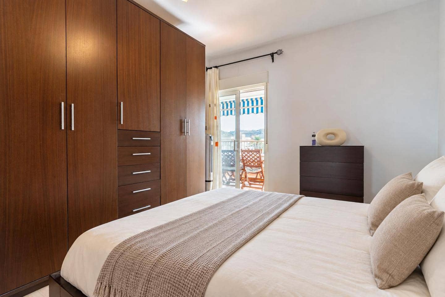 4 sovrum Lägenhet till salu i Santa Pola med garage - 630 000 € (Ref: 10088715)