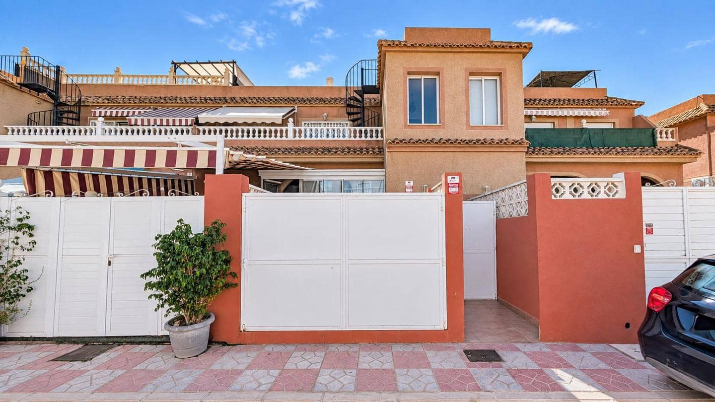 3 slaapkamer Villa te koop in Gran Alacant met zwembad garage - € 234.900 (Ref: 10093822)