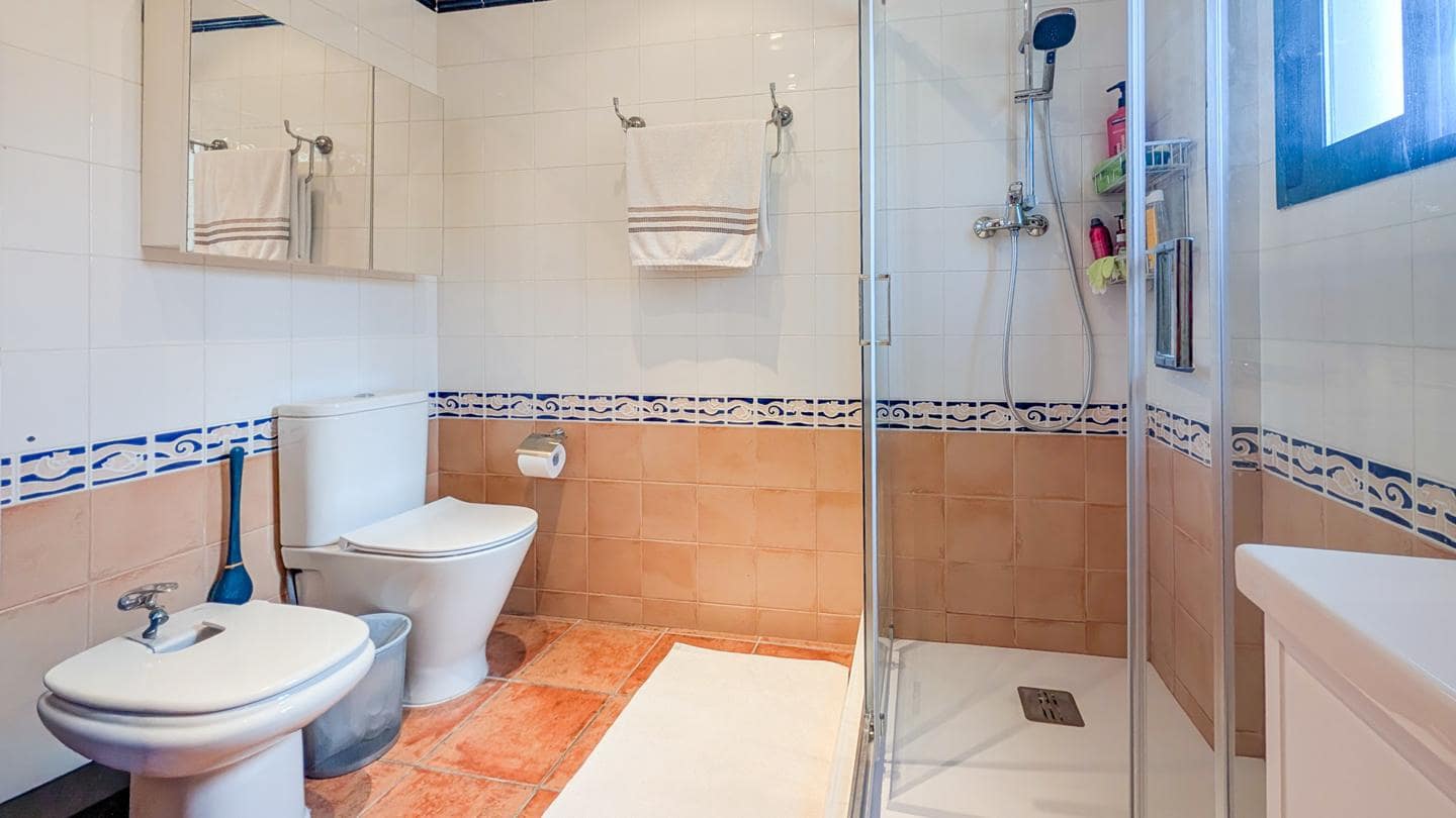 4 sypialnia Willa na sprzedaż w Santa Pola z basenem garażem - 428 000 € (Ref: 10094731)