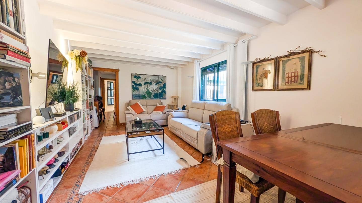 4 sypialnia Willa na sprzedaż w Santa Pola z basenem garażem - 428 000 € (Ref: 10094731)