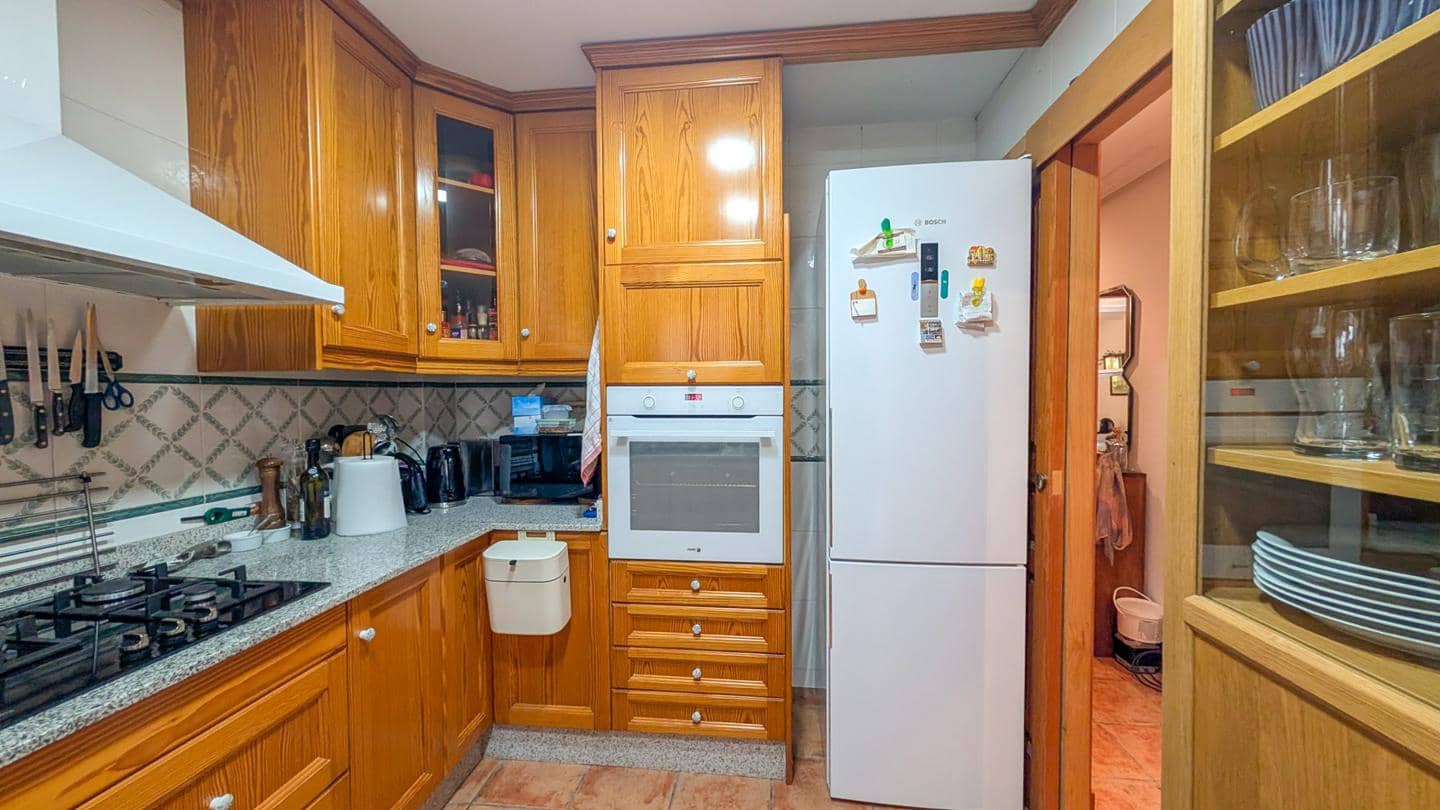4 sypialnia Willa na sprzedaż w Santa Pola z basenem garażem - 428 000 € (Ref: 10094731)