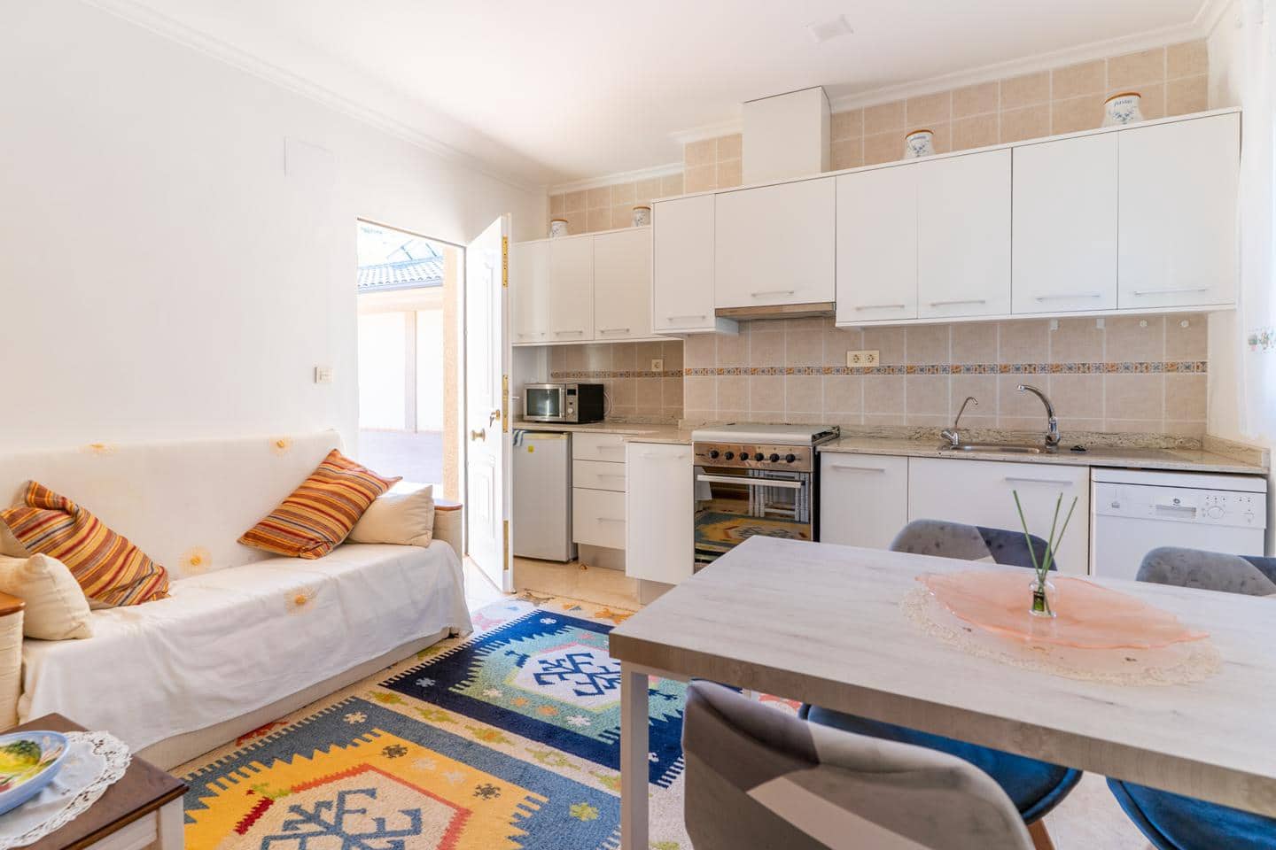 Chalet de 14 habitaciones en Hondón de las Nieves en venta con piscina - 850.000 € (Ref: 10100539)