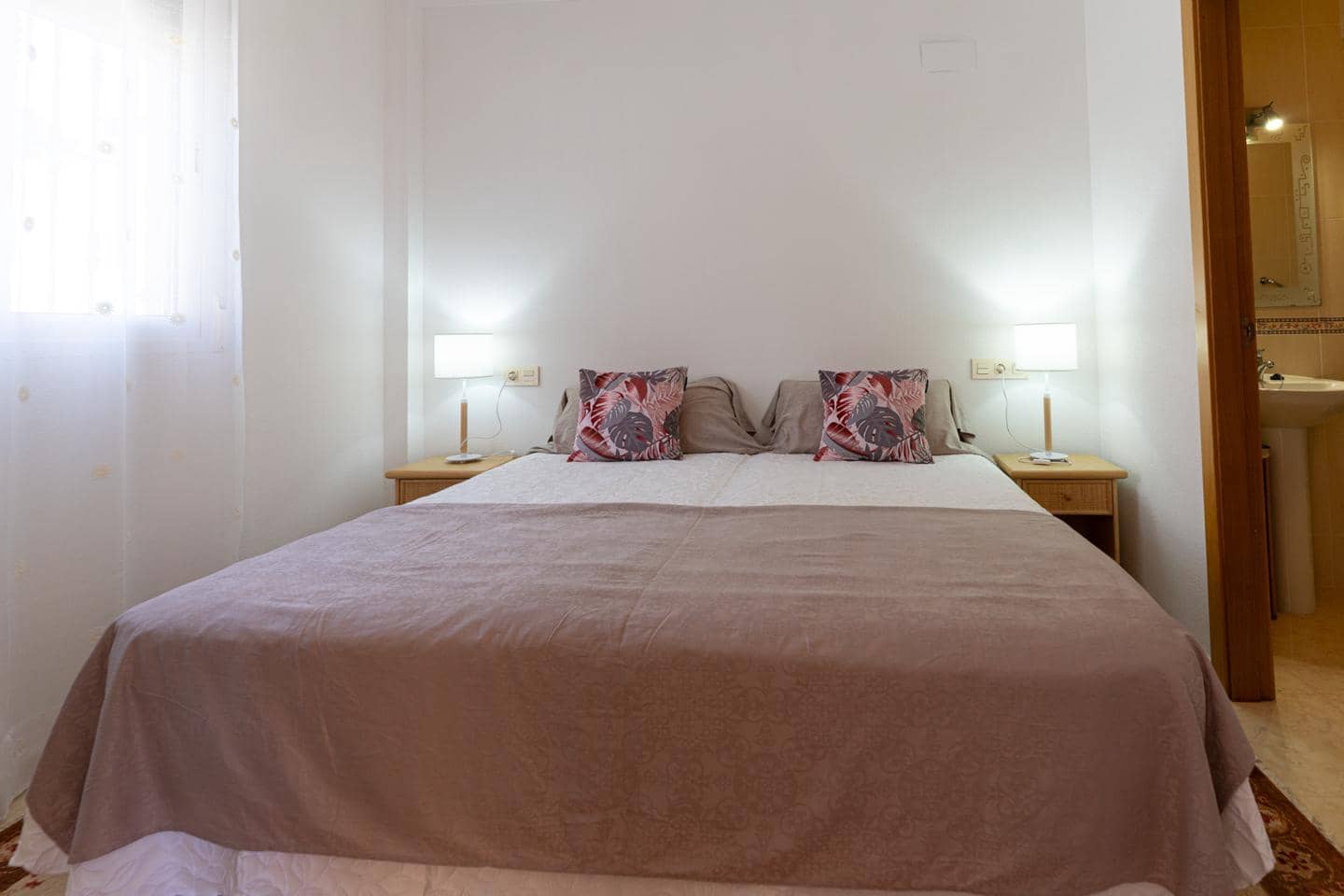Chalet de 14 habitaciones en Hondón de las Nieves en venta con piscina - 850.000 € (Ref: 10100539)