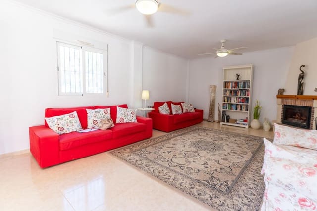 Chalet de 14 habitaciones en Hondón de las Nieves en venta con piscina - 850.000 € (Ref: 10100539)