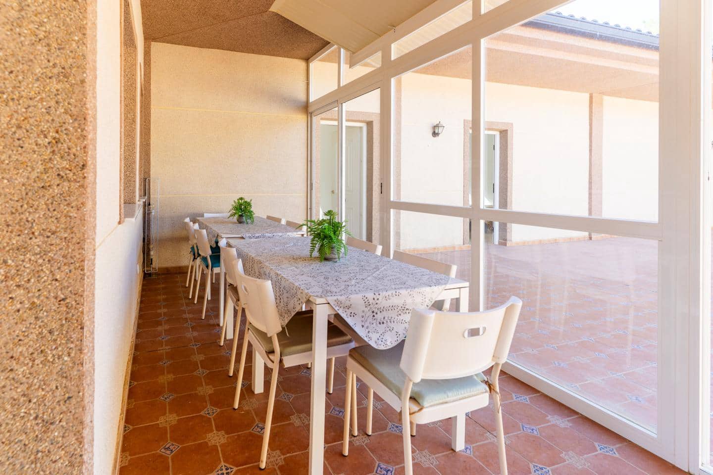 Chalet de 14 habitaciones en Hondón de las Nieves en venta con piscina - 850.000 € (Ref: 10100539)