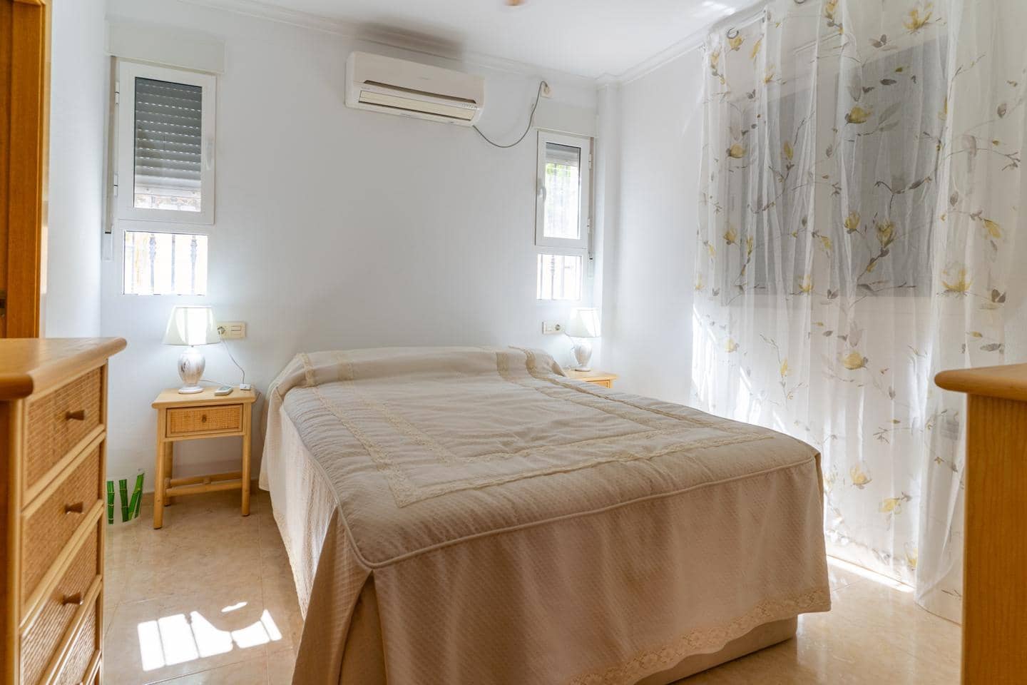 Chalet de 14 habitaciones en Hondón de las Nieves en venta con piscina - 850.000 € (Ref: 10100539)