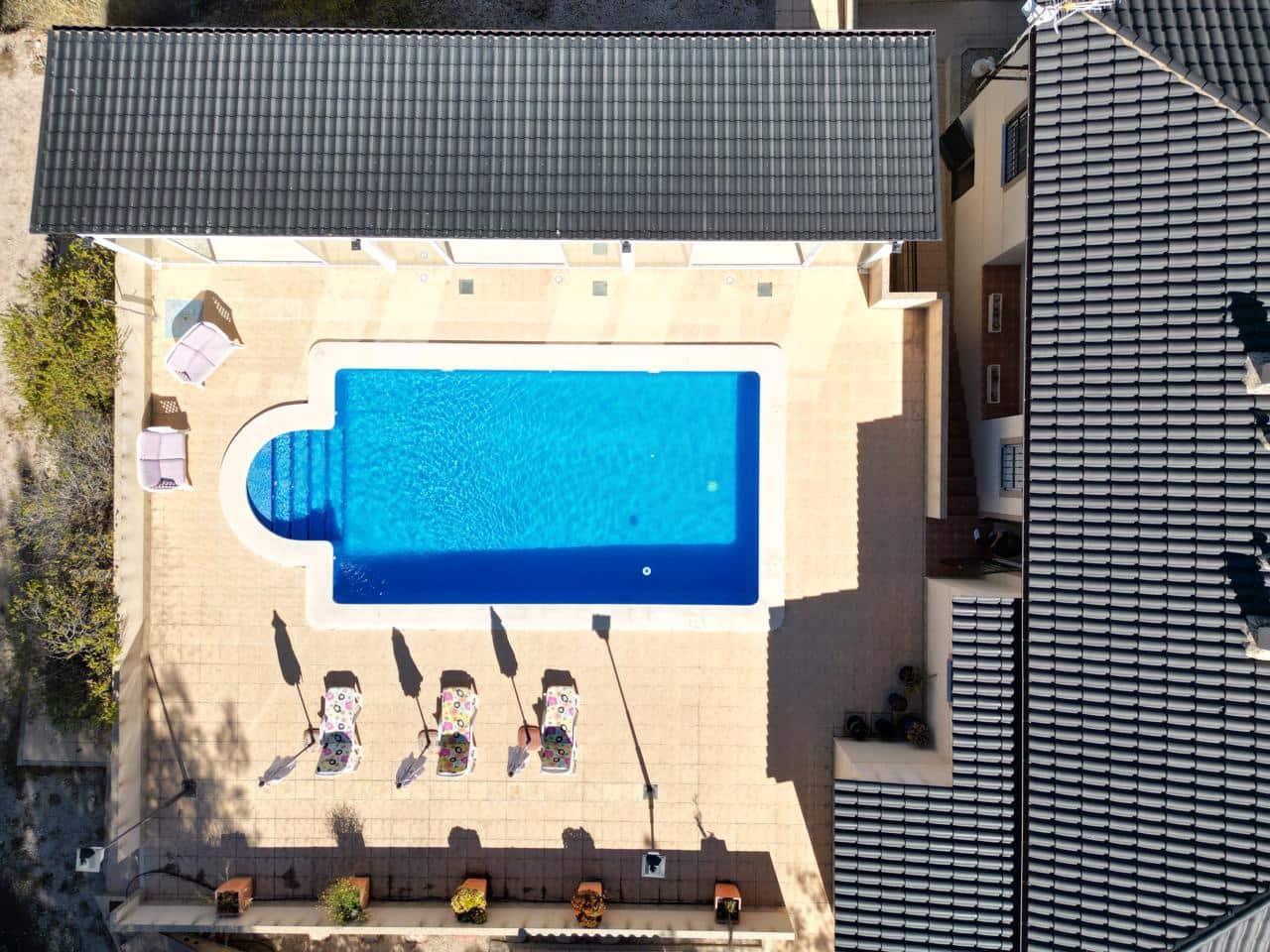 Chalet de 14 habitaciones en Hondón de las Nieves en venta con piscina - 850.000 € (Ref: 10100539)