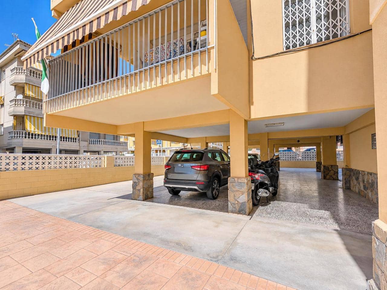 3 soveværelse Lejlighed til salg i Santa Pola med garage - € 430.000 (Ref: 10120772)