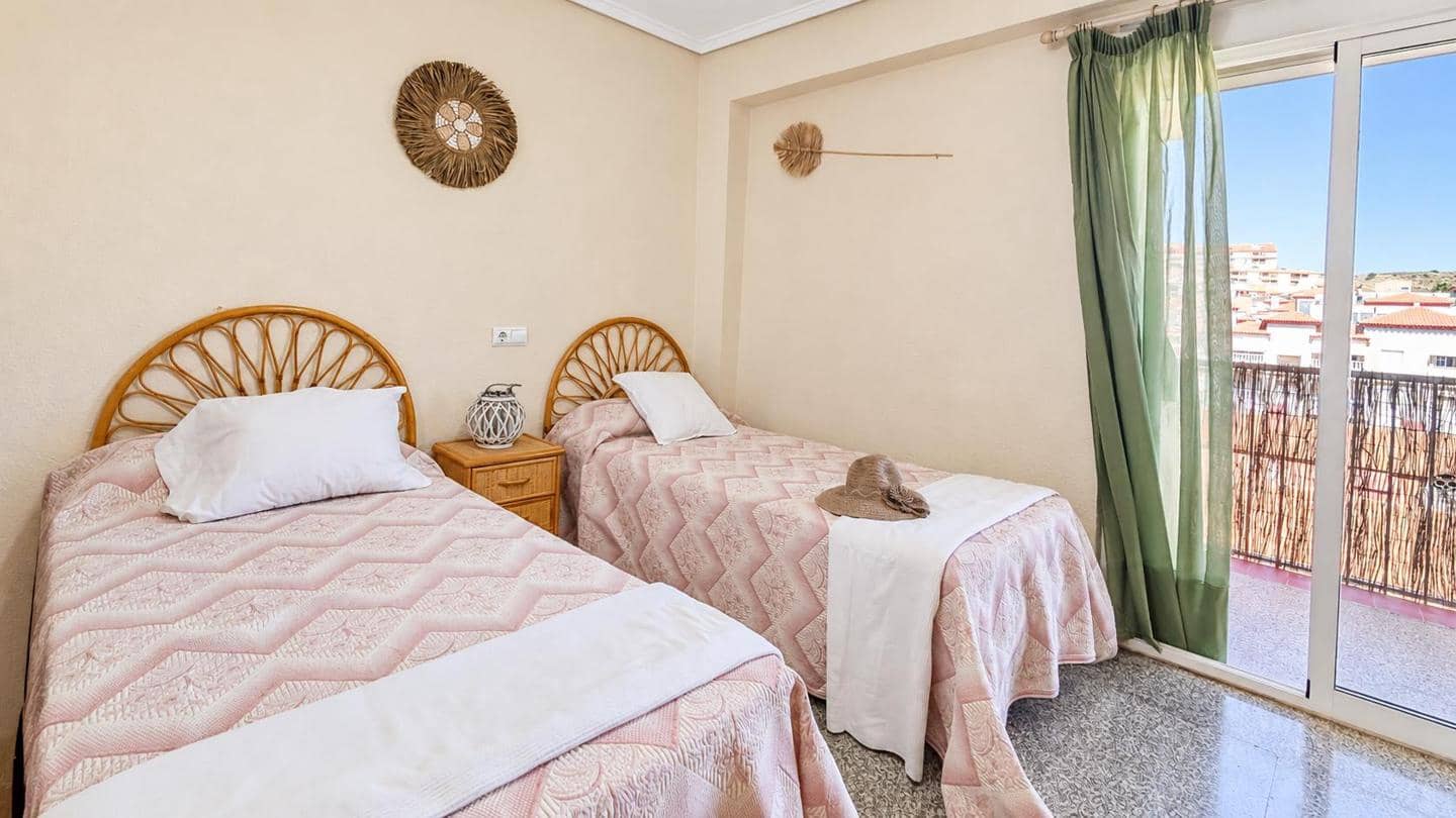 3 soveværelse Lejlighed til salg i Santa Pola med garage - € 430.000 (Ref: 10120772)