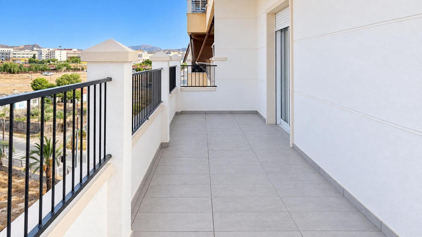 3 chambre Appartement à vendre à Elche / Elx avec piscine garage - 349 000 € (Ref: 10121121)